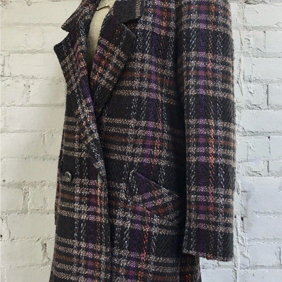 Vintage Plaid Double Breasted Coat - Picture 8 of 9